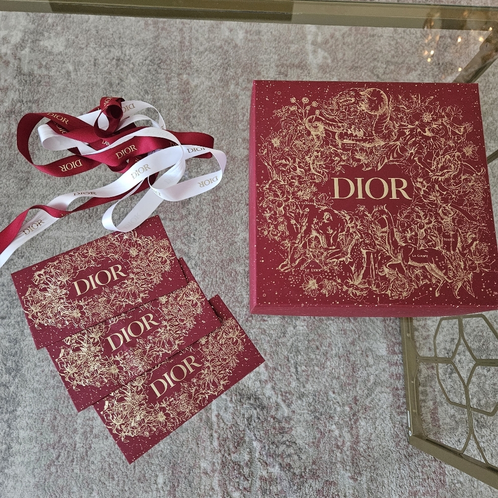 DIOR box & money envelopes